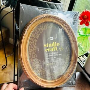 NOS studio craft Vintage oval frame wood gold vintage 8 x 10 inch
